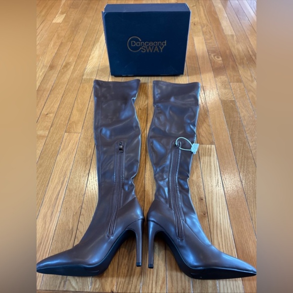 NEW Dance And Sway Brown Above The Knee High 4” Heel Dancing Boots Women’s Sz 8